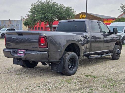Granite Crystal Clearcoat Metallic 2026 RAM 3500 Big Horn