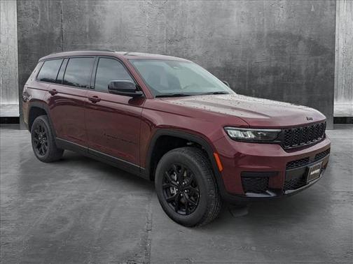 2025 Jeep Grand Cherokee L Laredo