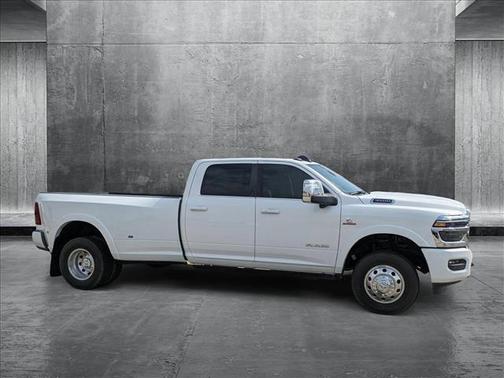 2025 RAM 3500 Limited