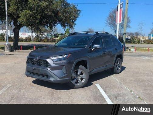 Magnetic Gray Metallic 2022 Toyota RAV4 XLE