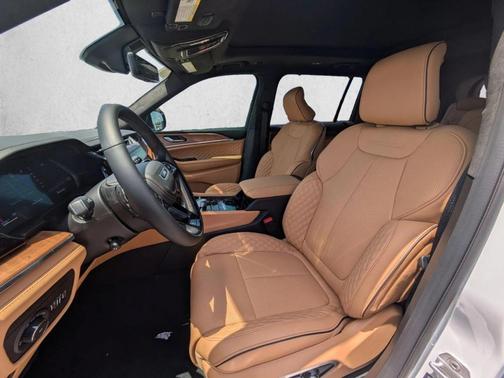 Bright White Clearcoat 2026 Jeep Grand Cherokee L Summit