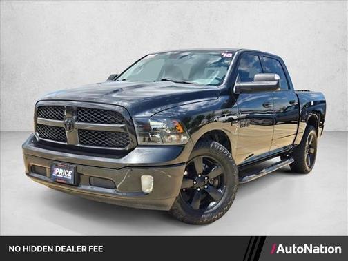 Brilliant Black Crystal Pearlcoat 2018 RAM 1500 Big Horn