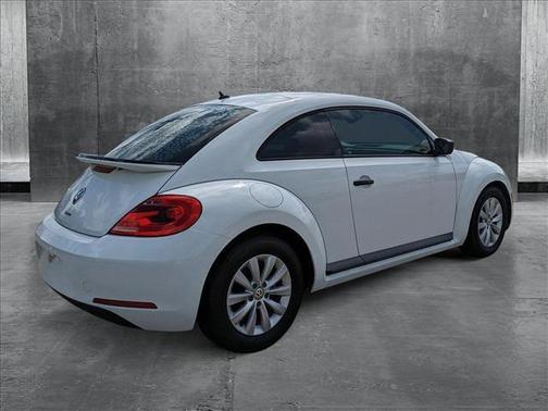 2016 Volkswagen Beetle 1.8T S