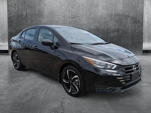 2024 Nissan Versa 1.6 SR