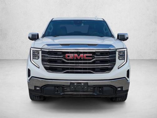 Summit White 2022 GMC Sierra 1500 SLT