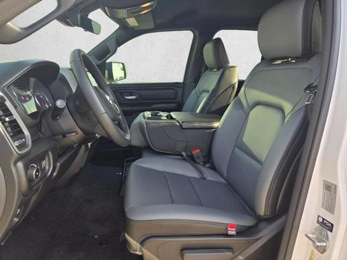 Bright White Clearcoat 2026 RAM 1500 Tradesman