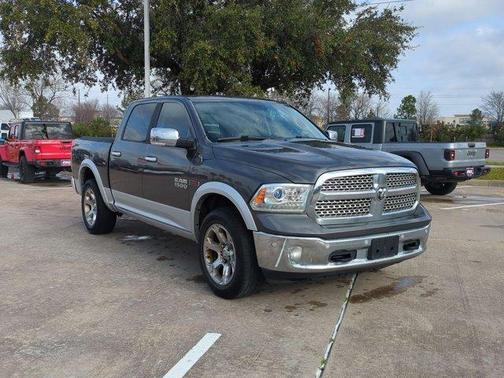 2016 RAM 1500 Laramie