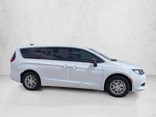 Bright White Clearcoat 2026 Chrysler Voyager LX