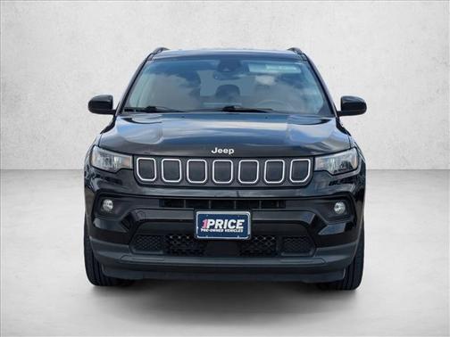 Diamond Black 2022 Jeep Compass Latitude