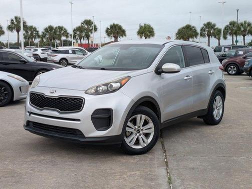 Sparkling Silver 2019 Kia Sportage LX