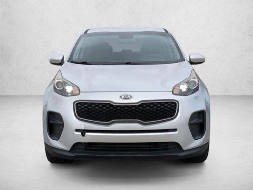 Sparkling Silver 2019 Kia Sportage LX