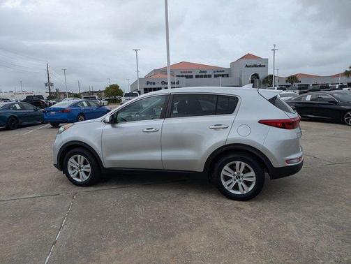Sparkling Silver 2019 Kia Sportage LX