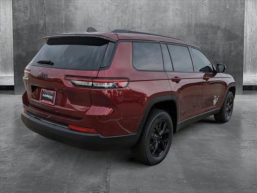 2025 Jeep Grand Cherokee L Laredo