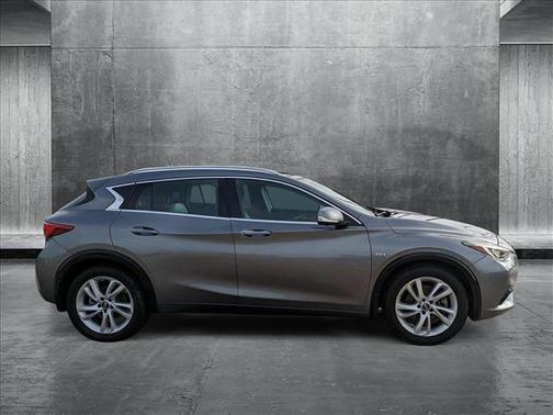 2019 INFINITI QX30 ESSENTIAL