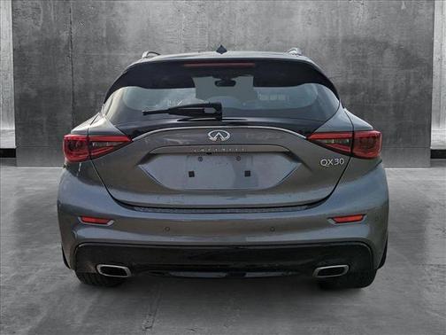 2019 INFINITI QX30 ESSENTIAL