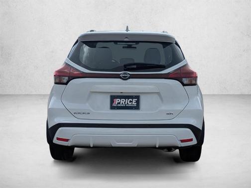 Fresh Powder 2023 Nissan Kicks SR