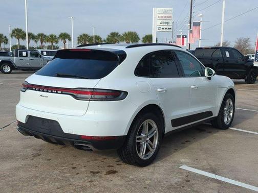 2019 Porsche Macan Base