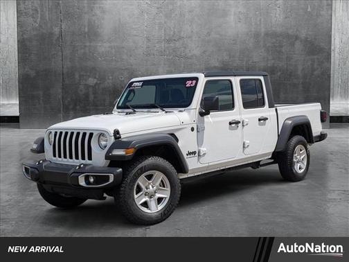 2023 Jeep Gladiator Sport