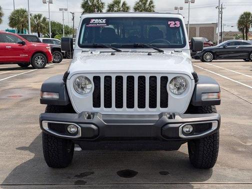 2023 Jeep Gladiator Sport