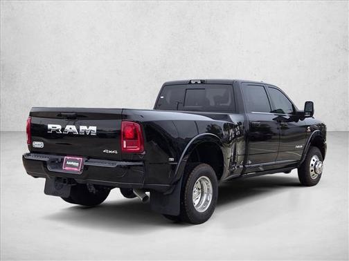 Diamond Black 2026 RAM 3500 Limited
