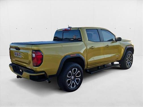 2023 GMC Canyon AT4