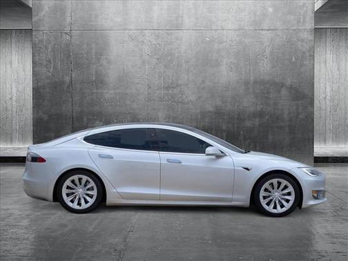 2018 Tesla Model S 75D