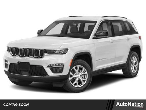 2025 Jeep Grand Cherokee Laredo