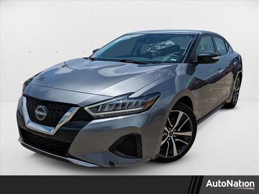 2023 Nissan Maxima SV