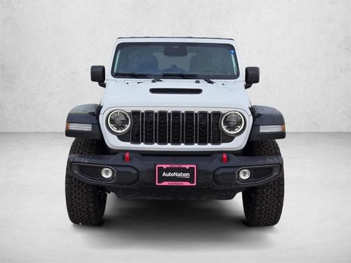 Bright White Clearcoat 2026 Jeep Wrangler Rubicon