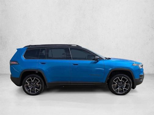 Hydro Blue Pearlcoat 2026 Jeep Cherokee Overland