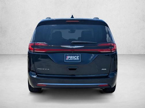 Fathom Blue Pearlcoat 2022 Chrysler Pacifica Touring-L