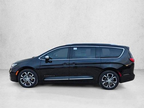 Diamond Black 2026 Chrysler Pacifica Pinnacle