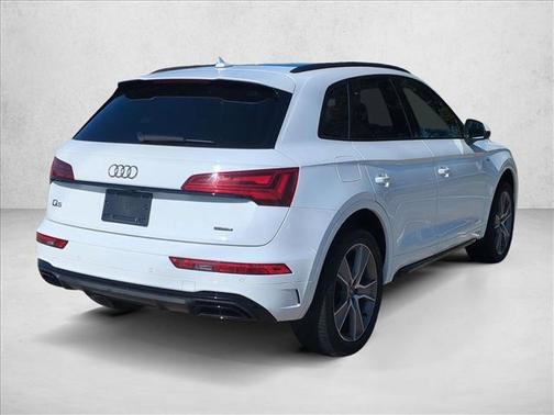 2025 Audi Q5 45 S line quattro Premium