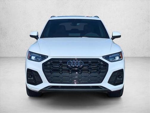 2025 Audi Q5 45 S line quattro Premium