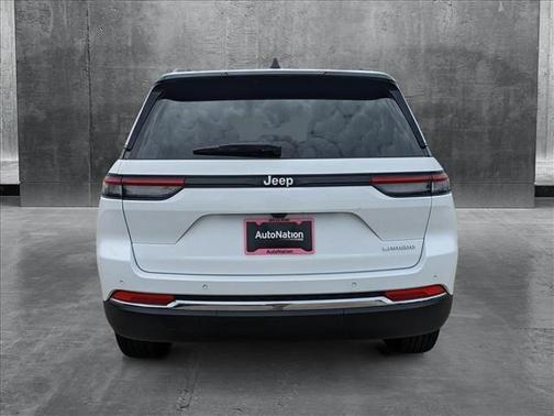 2025 Jeep Grand Cherokee Laredo X