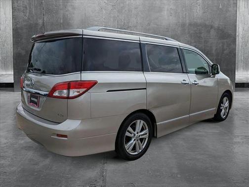 2012 Nissan Quest LE