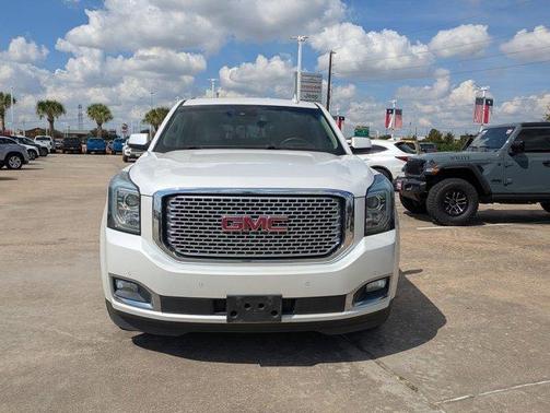 2017 GMC Yukon Denali