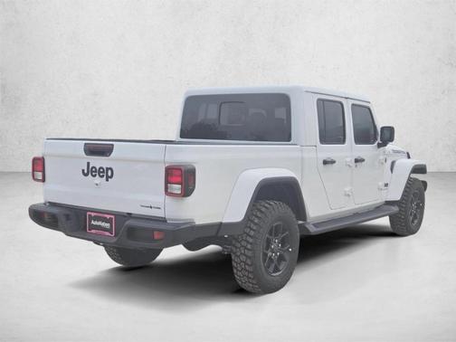Bright White Clearcoat 2026 Jeep Gladiator Texas Trail