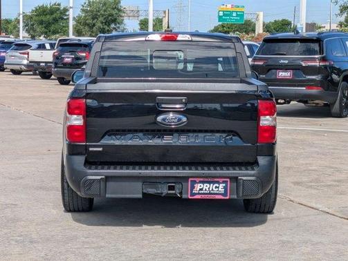 Shadow Black 2022 Ford Maverick Lariat