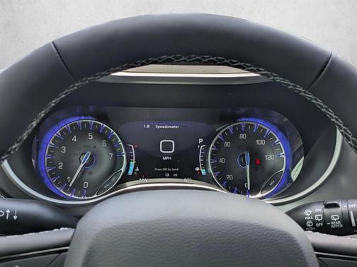 Diamond Black 2026 Chrysler Pacifica Select