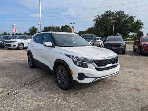 2023 Kia Seltos S