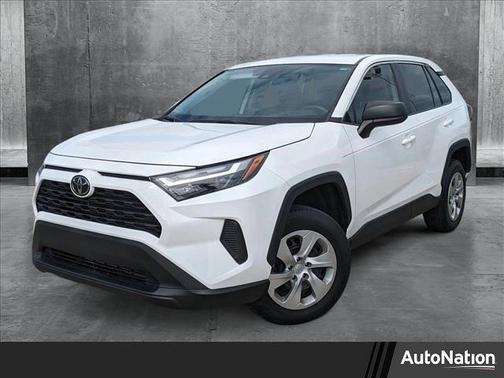 2023 Toyota RAV4 LE