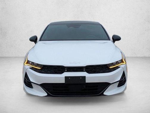 Glacial White Pearl 2024 Kia K5 GT-Line