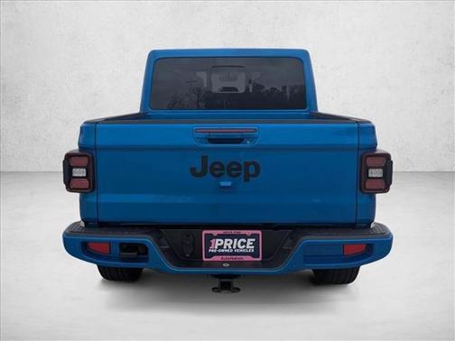 2023 Jeep Gladiator Overland