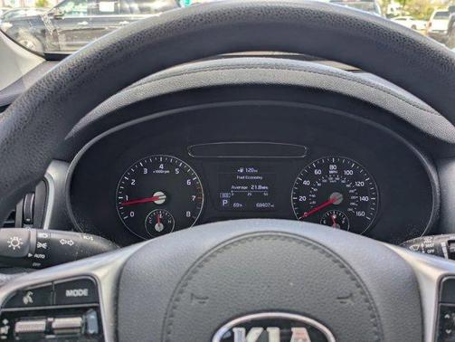 2020 Kia Sorento LX V6