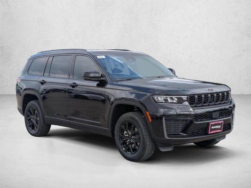 Diamond Black 2026 Jeep Grand Cherokee L Laredo