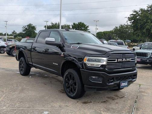 Diamond Black 2019 RAM 2500 Laramie