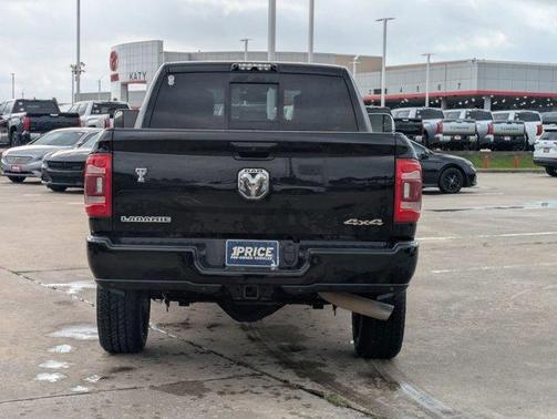 Diamond Black 2019 RAM 2500 Laramie