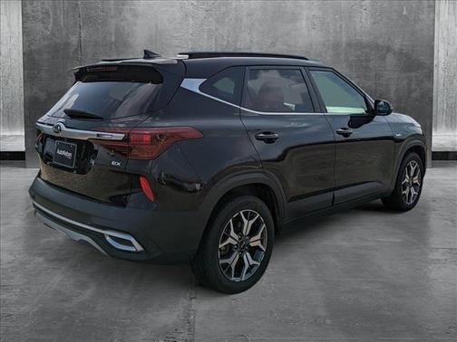 2021 Kia Seltos EX