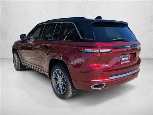 2025 Jeep Grand Cherokee Summit